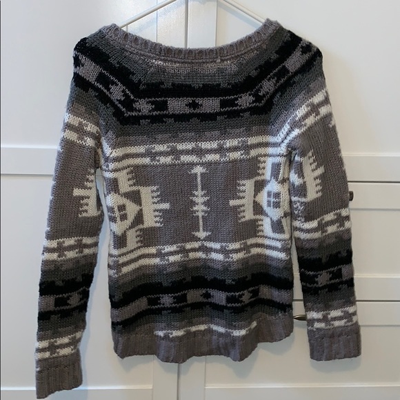 Roxy sweater - Picture 2 of 3